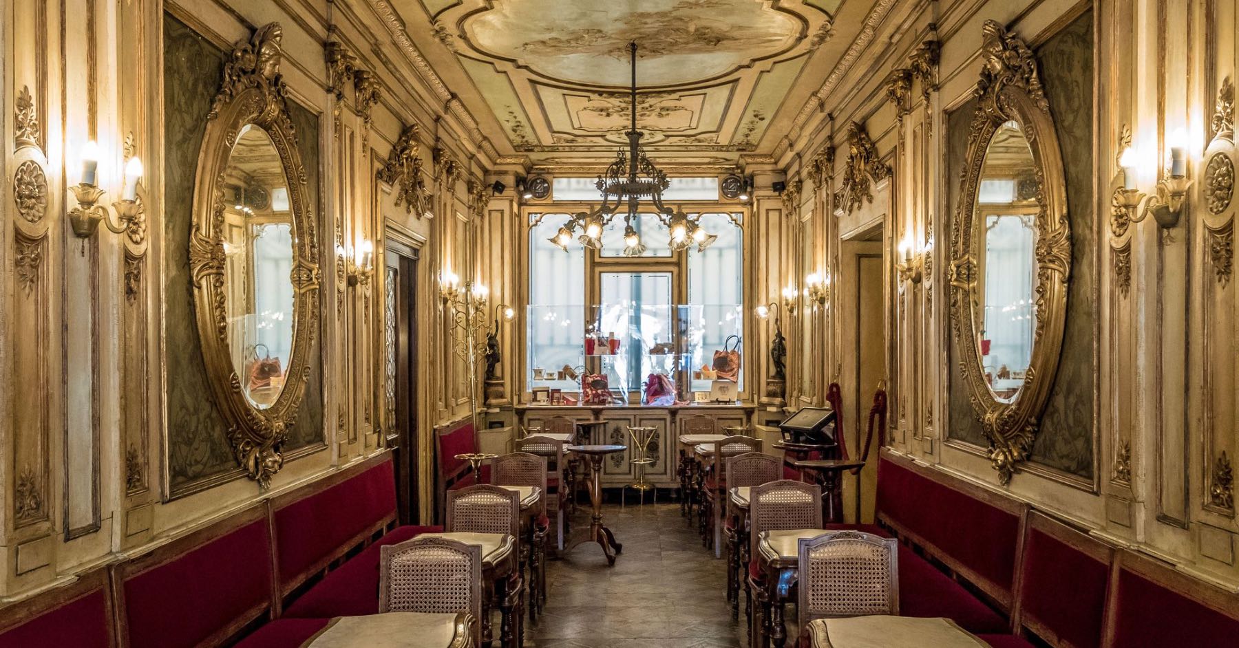 Caffè Florian - ვენეციის უძველესი კაფე მდიდარი ისტორიით