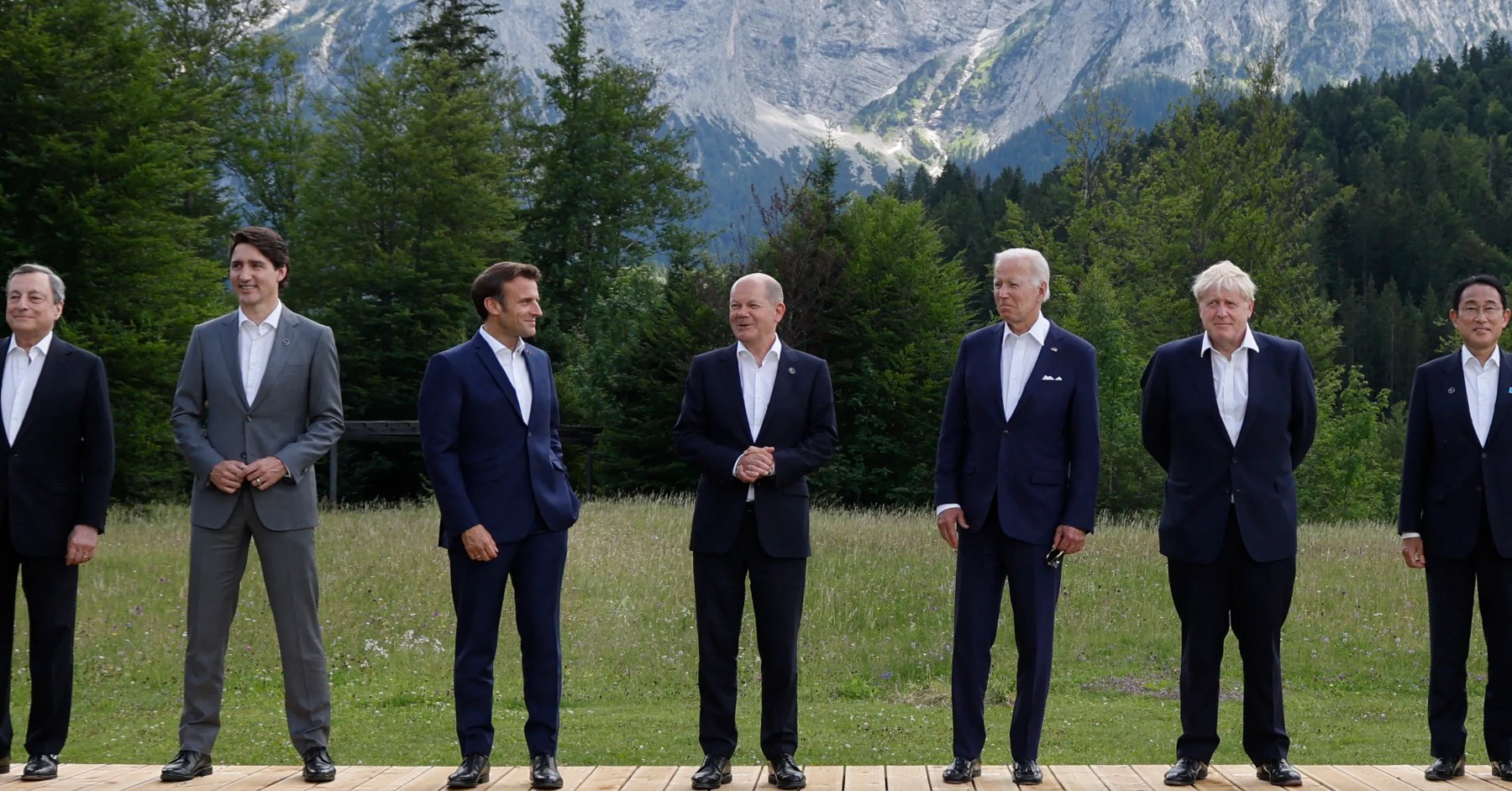 G7-ის წევრების საერთაშორისო შეთანხმება - უარი ჰალსტუხს