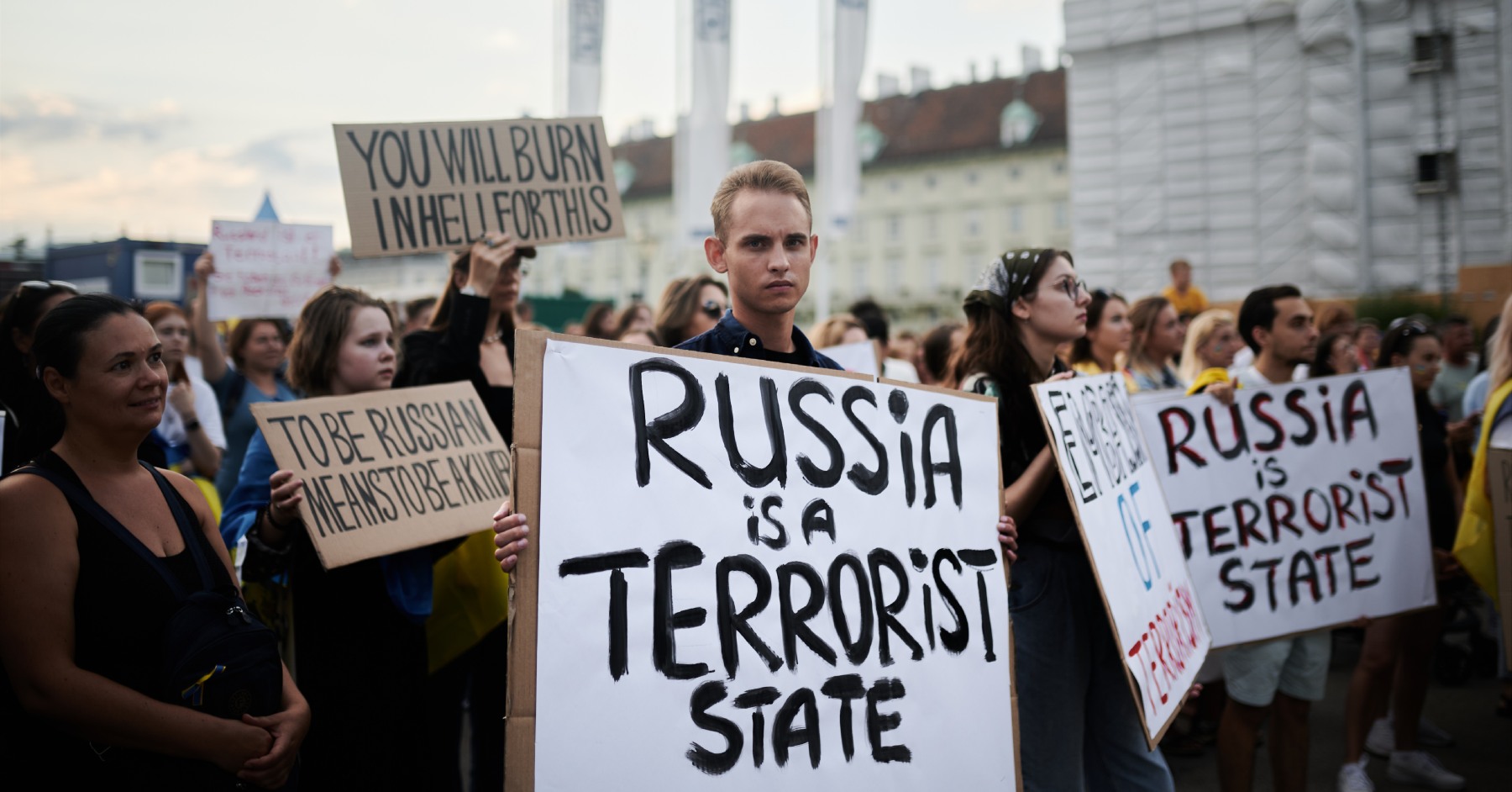 ევროპარლამენტმა რუსეთი ტერორიზმის ხელშემწყობ სახელმწიფოდ ცნო