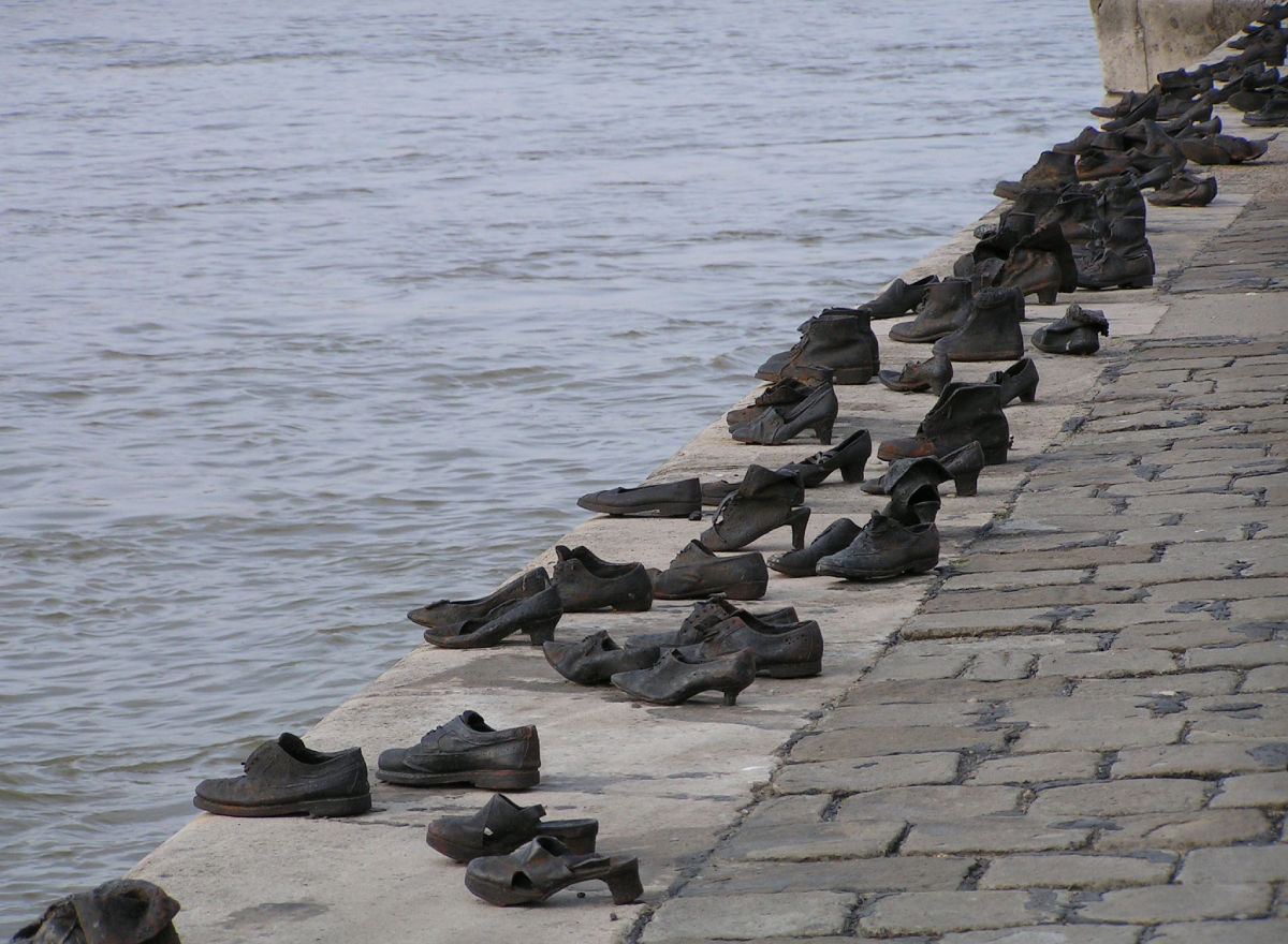 Shoes on the Danube Bank, Budapest