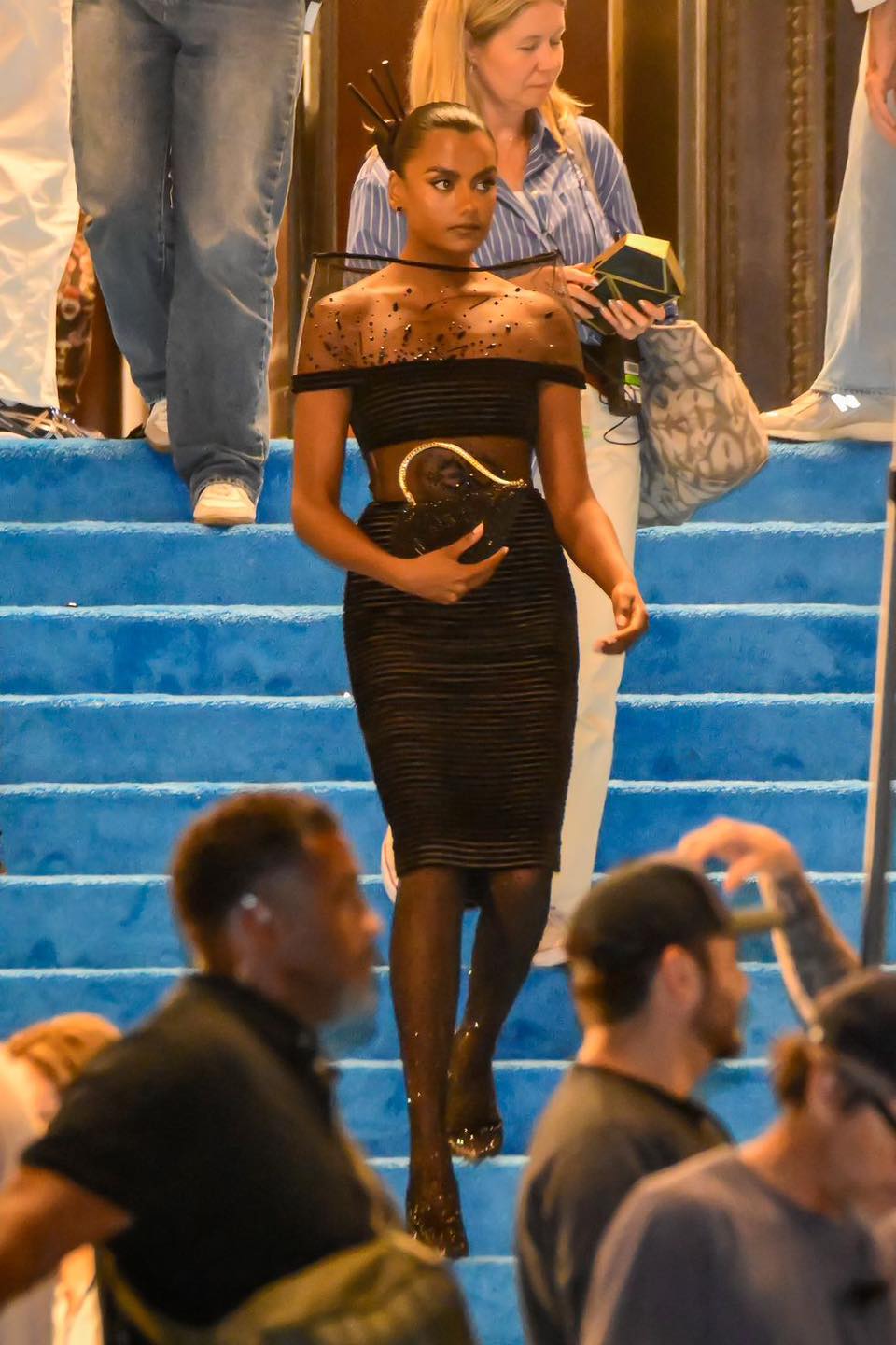 simone ashley devial wears prada met gala