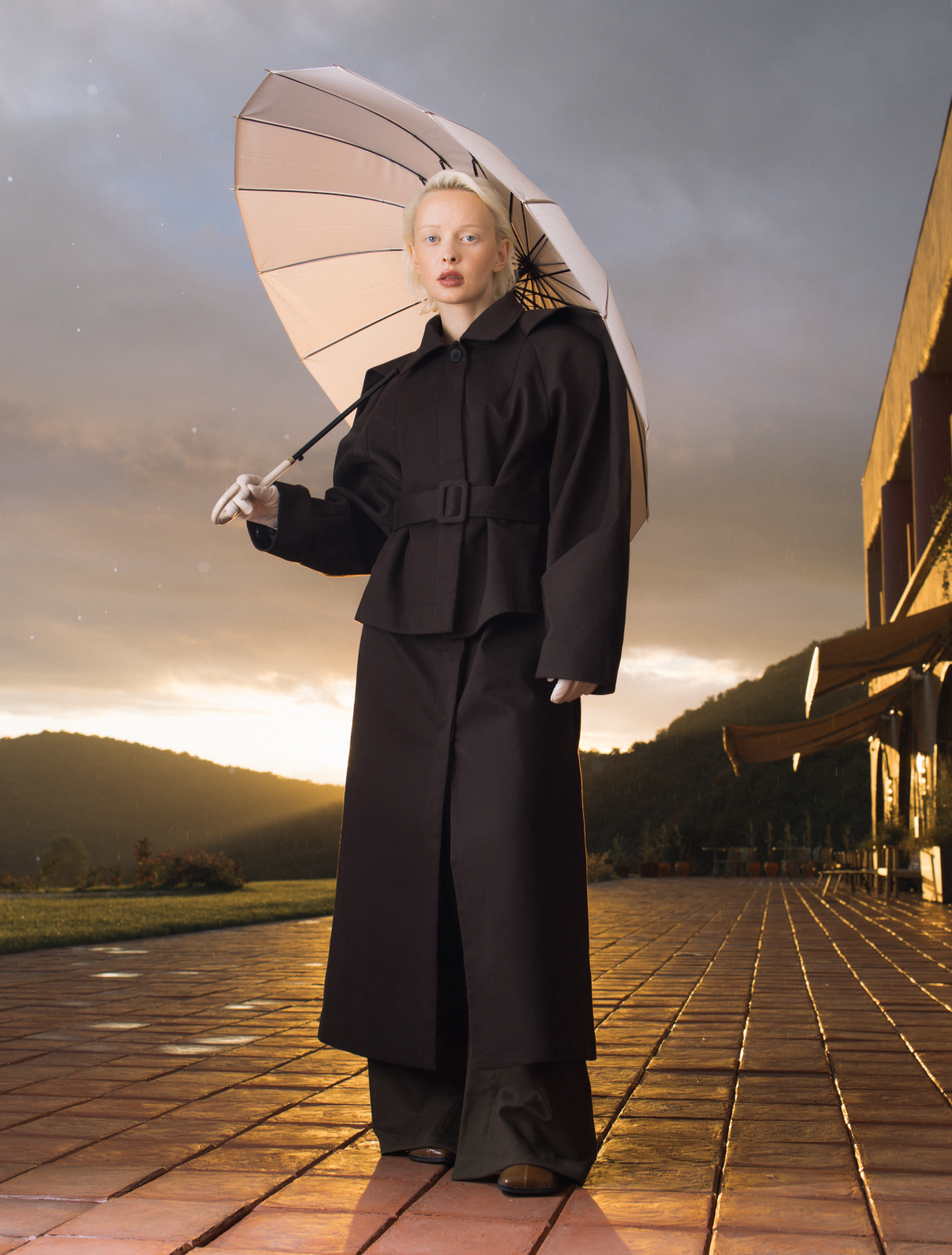 Suit Trench, trench coat, Dialectiqa, Clothing Brand, თრენჩ ქოუთი, შავი თრენჩ ქოუთი