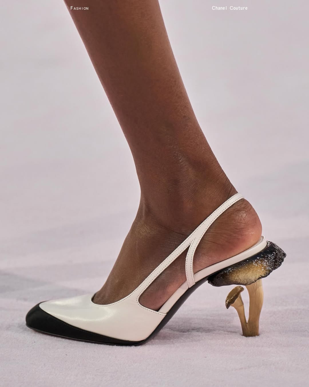 შანელი, ოტ კუტური 2026, Chanel Haute Couture 2026, Matthew Blazy Chanel, მეთიუ ბლაზი, shoes on mushroom heels, shoes, heels, ფეხსაცმელები