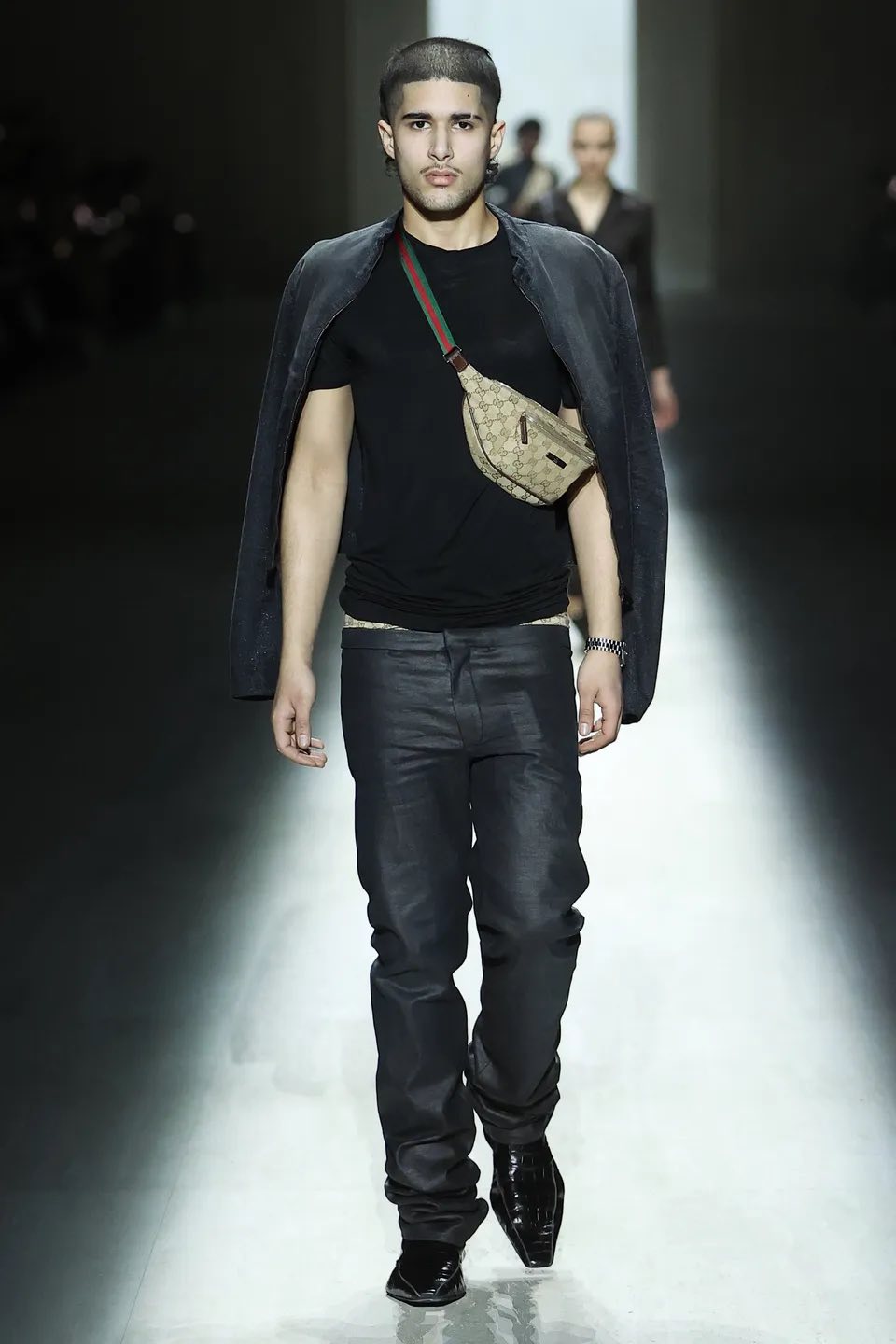 Gucci, Demna Gvasalia, Milan Fashion Week, მილანის მოდის კვირეული, დემნა გვასალია, გუჩი