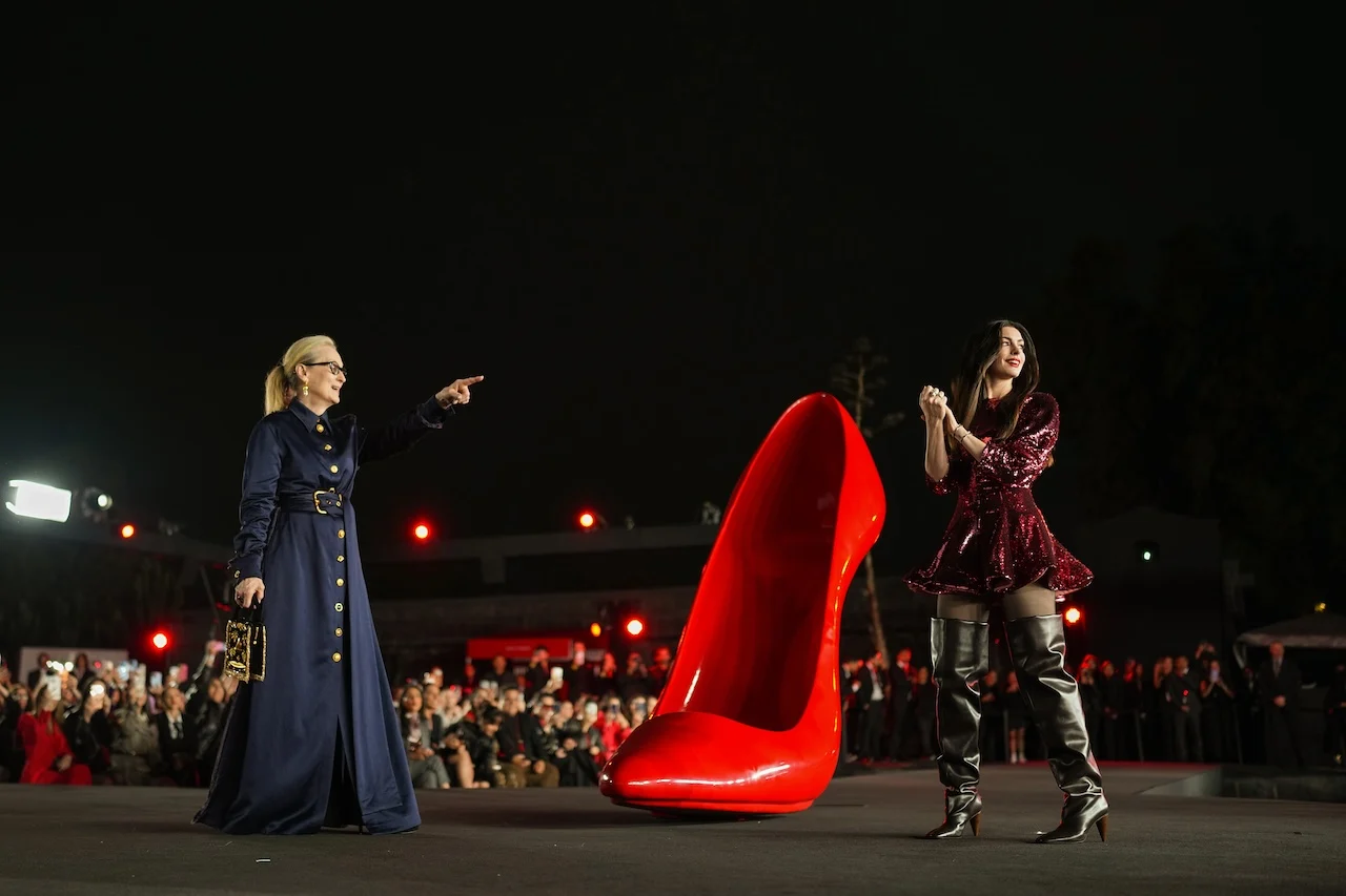 ენ ჰეთვეი და მერილ სტრიპი, the devil wears prada