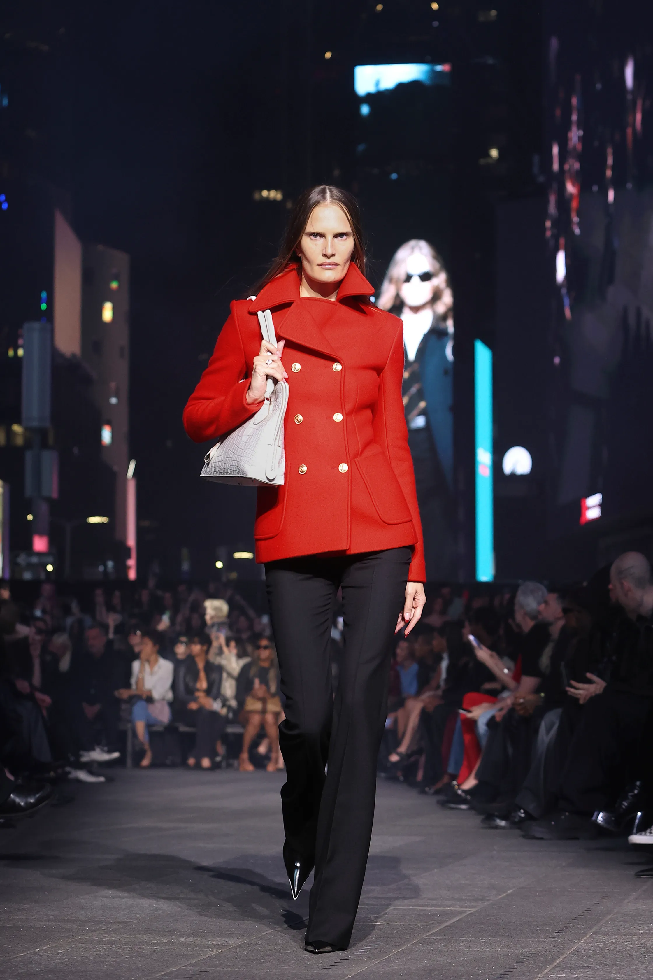 Gucci Resort 2027, Demna Gvasalia, Gucci Core collection, დემნა გვასალია, გუჩი, გუჩი რეზორტი 2027
