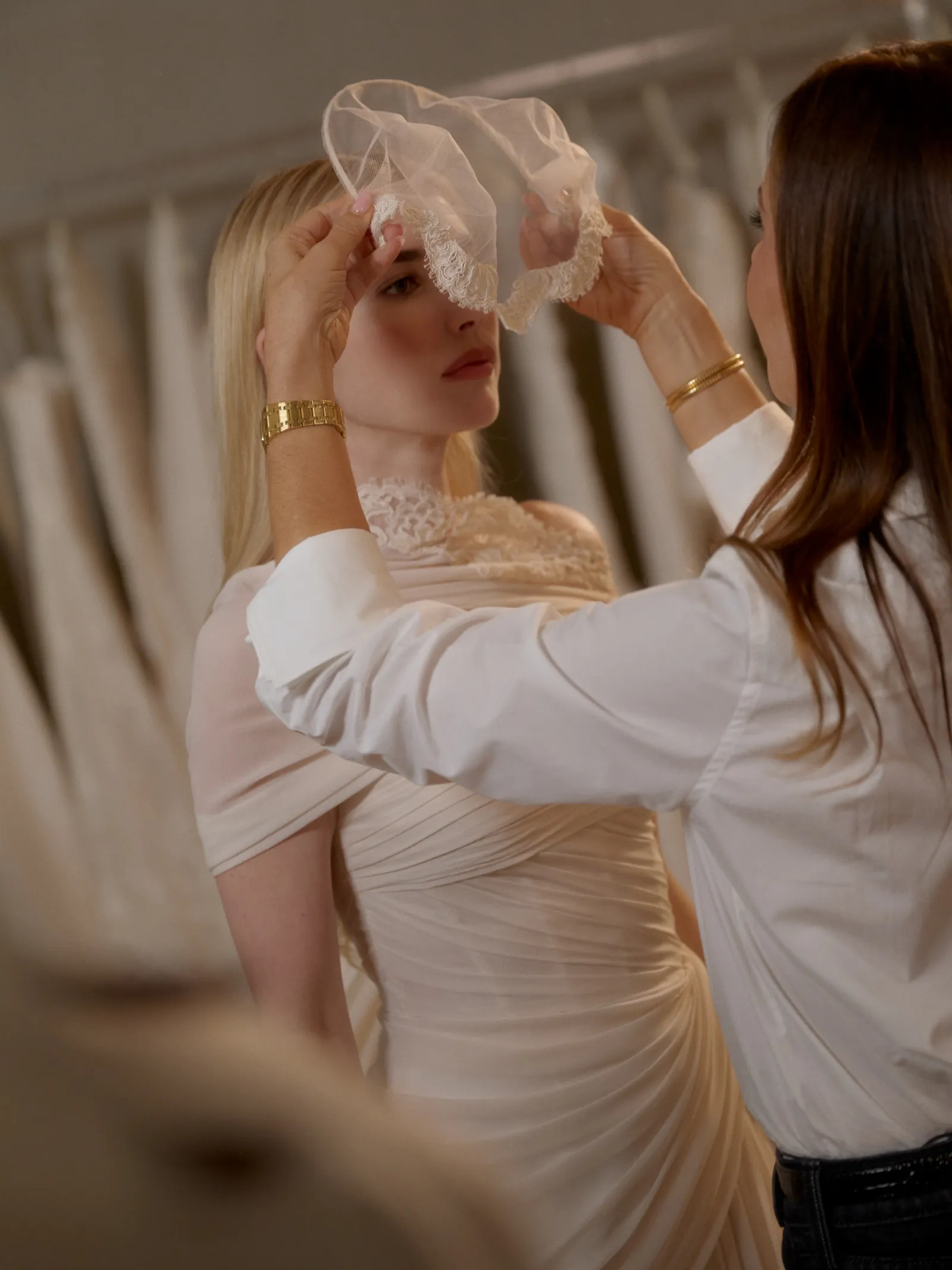 emma roberts wedding dress